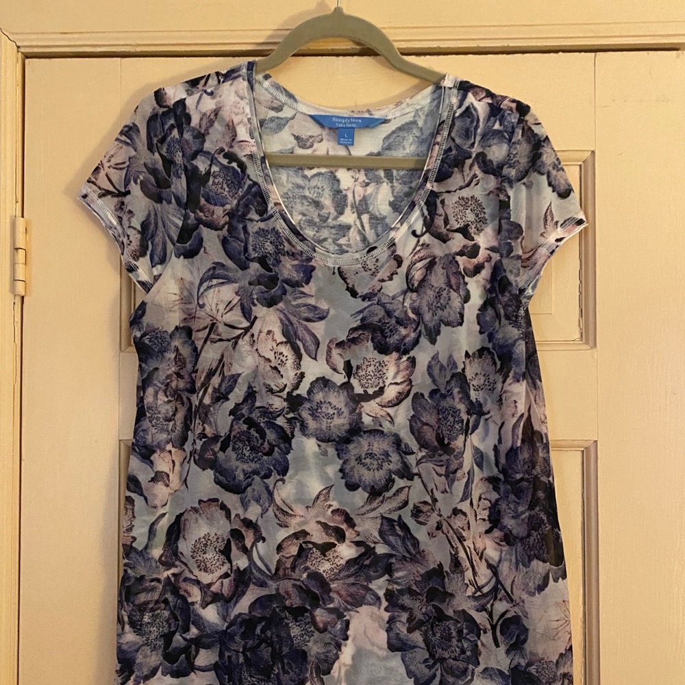 Simply Vera Wang Floral Blouse
